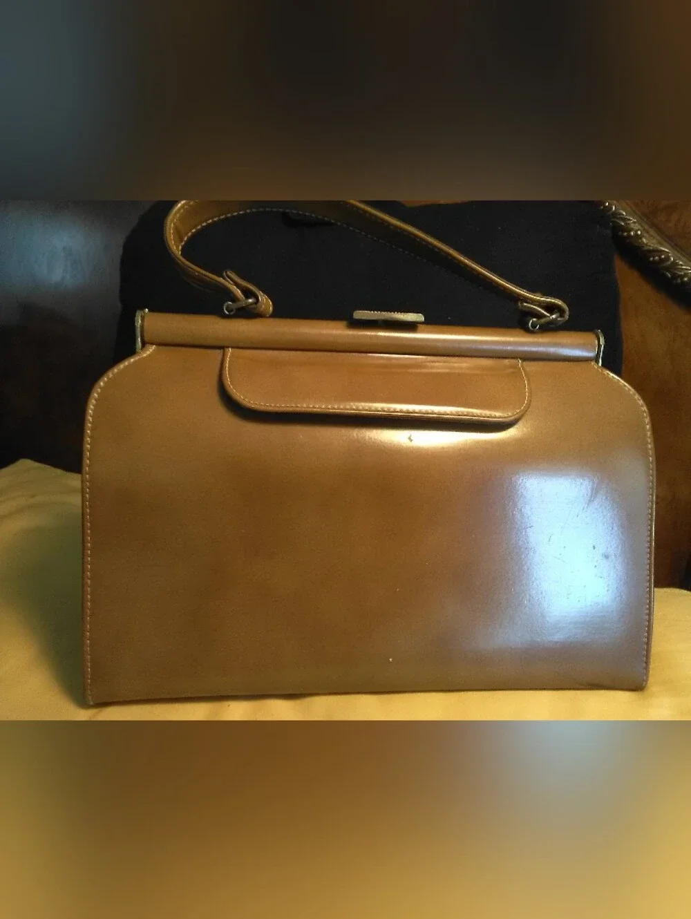 ANTIQUE LEATHER Tan Classic Structured Top-Handle HANDBAG (USA) READ DESCRIPTION